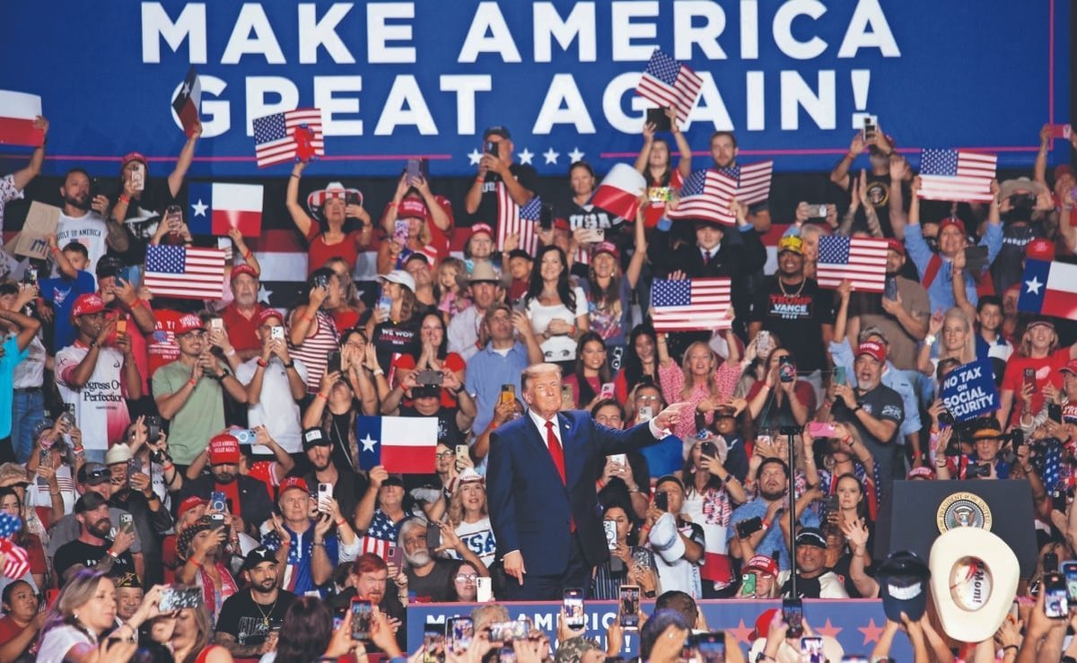 Trump Inyecta 400 Millones en Campaña Republicana ante el Ascenso Demócrata