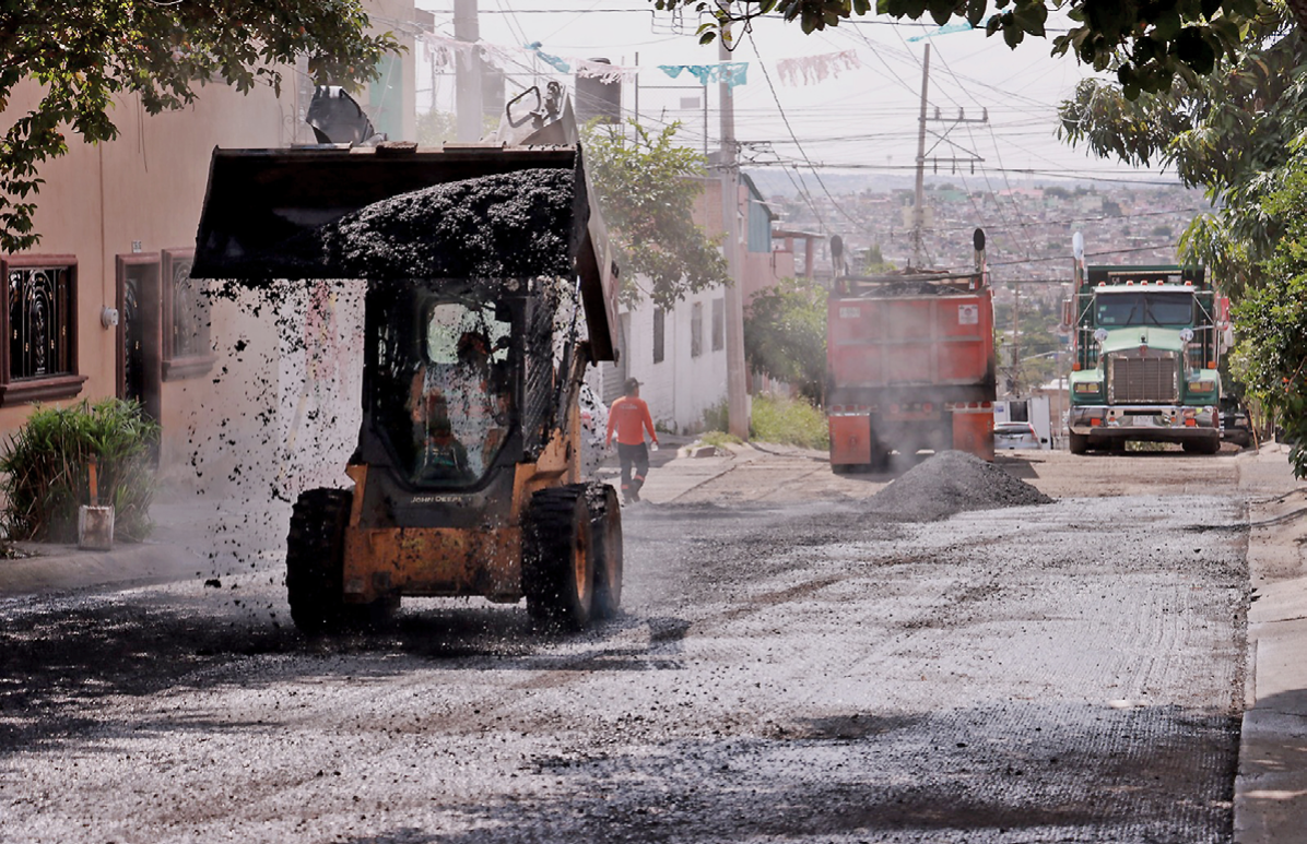 Vero Delgadillo anuncia obras por más de 143 mdp