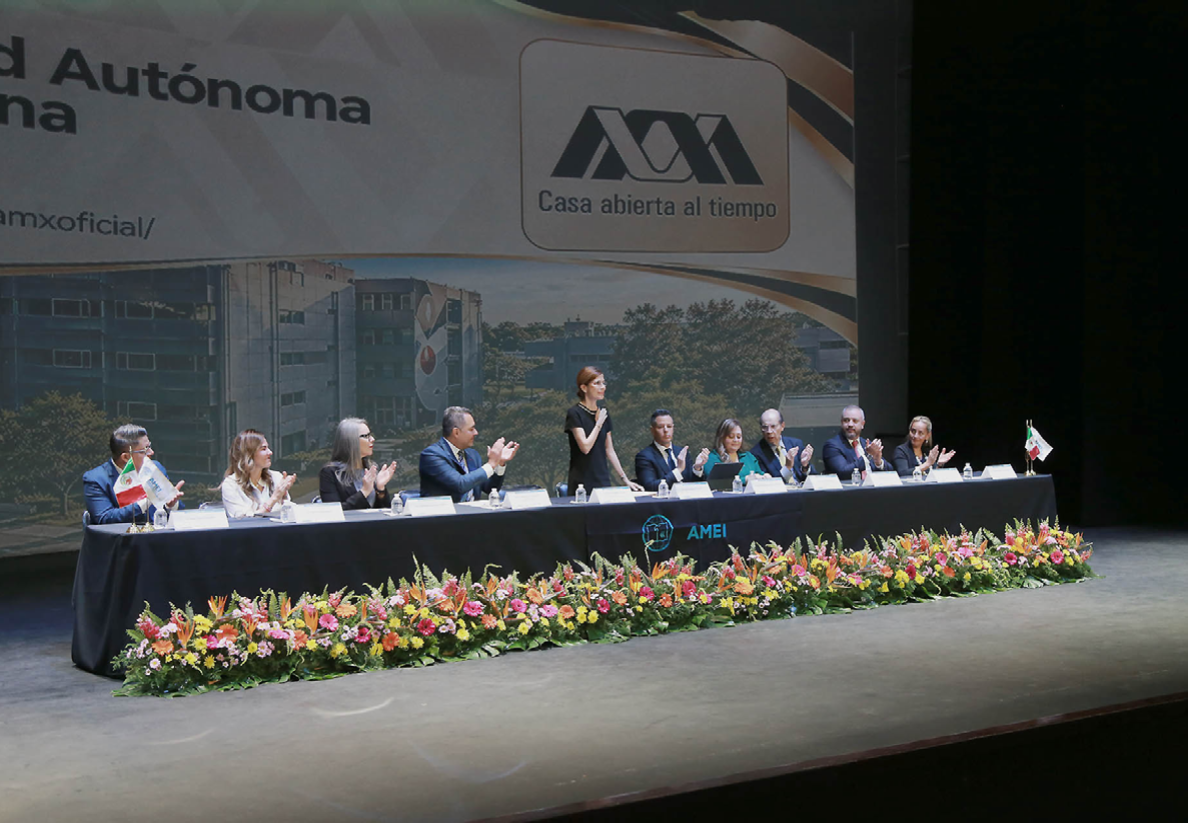 Analizan retos del poder mundial en congreso de internacionalistas