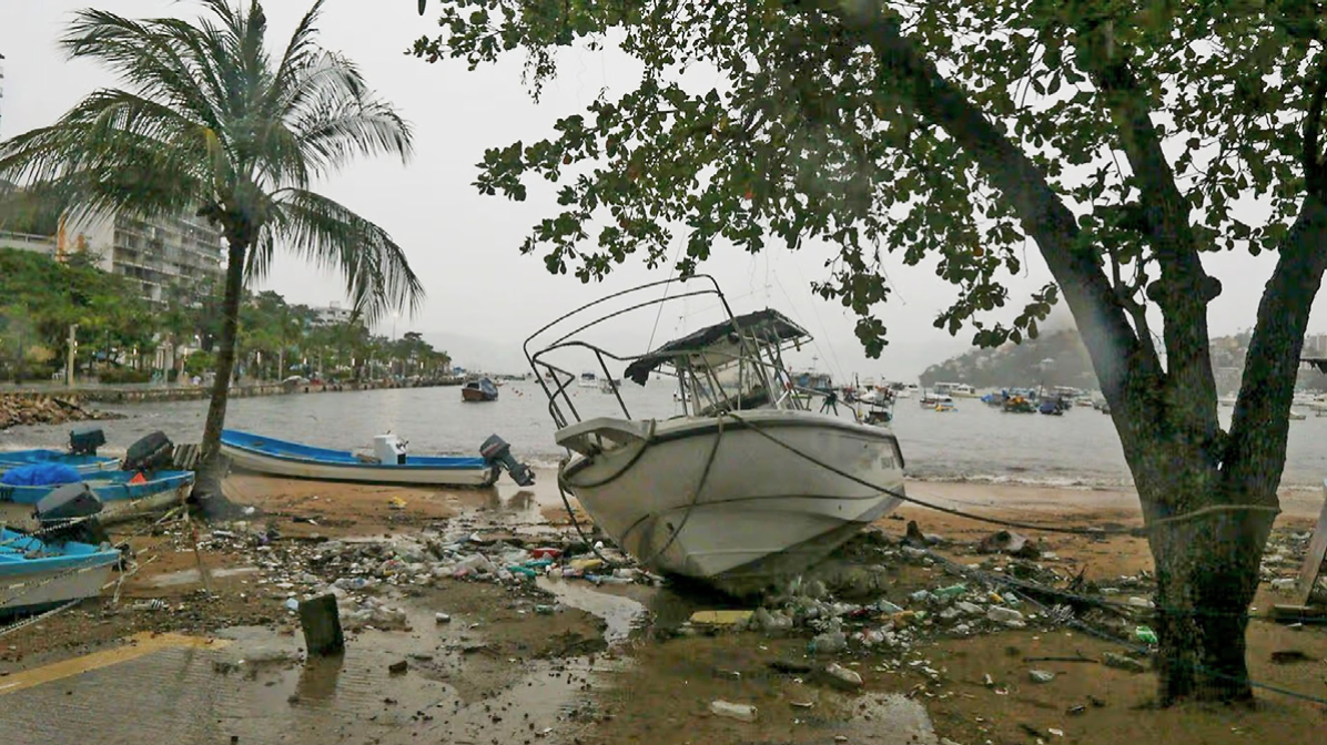 'Simon' mantiene riesgo de lluvias e inundaciones en Jalisco